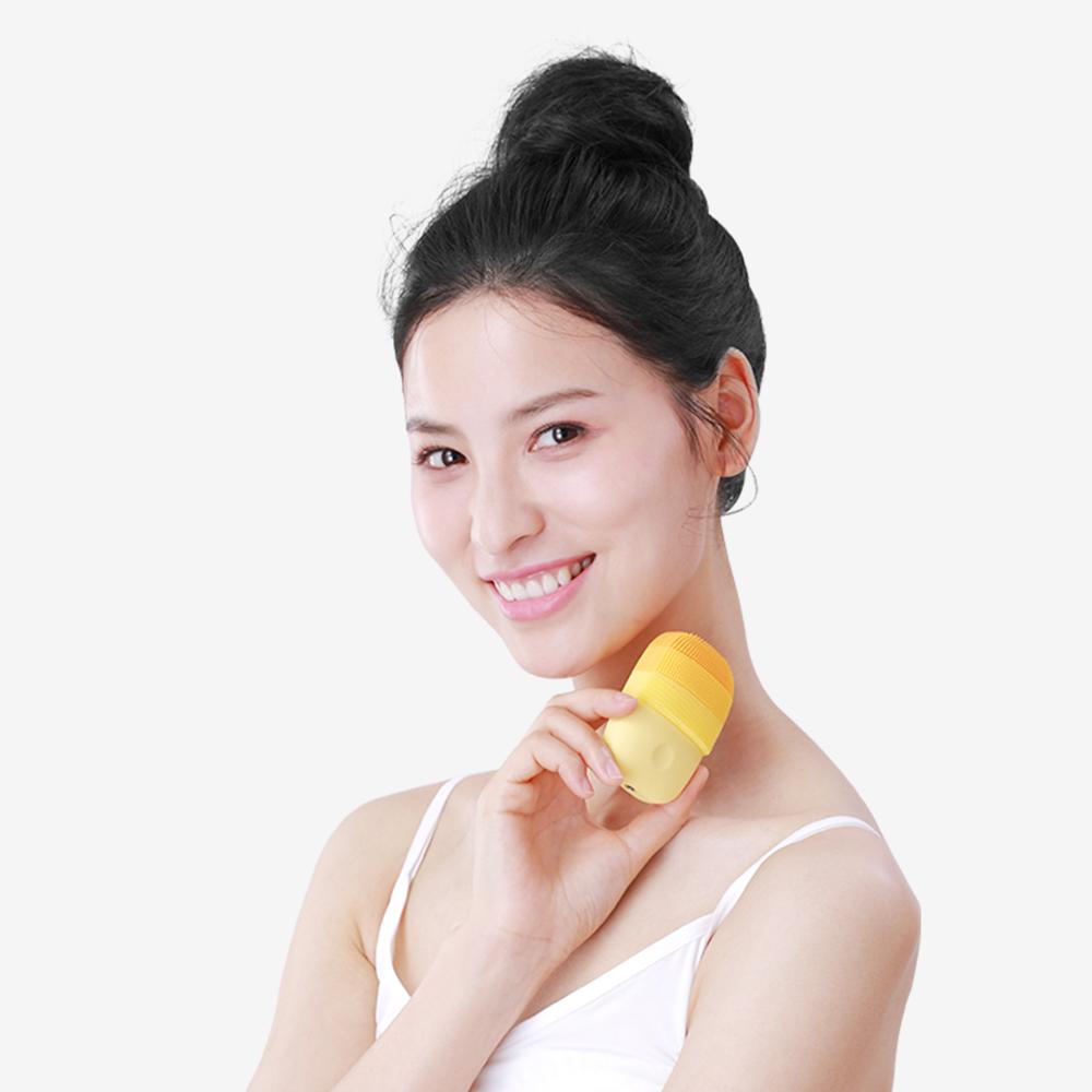 Silicone Facial Cleansing Brush Electric Cleanser