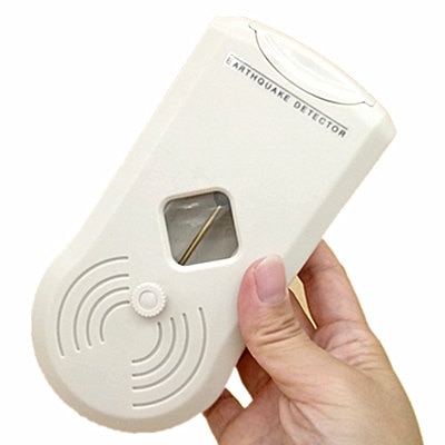 Earthquake Alarm Wall-Mounted Device