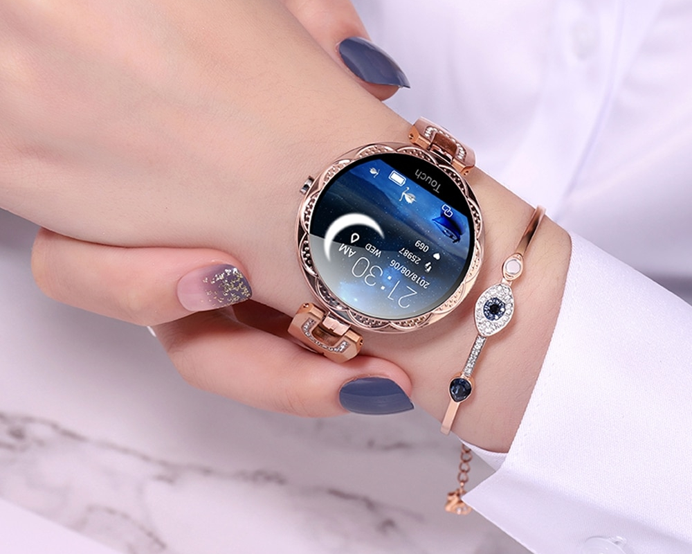 Ladies Smartwatch Elegant Timepiece