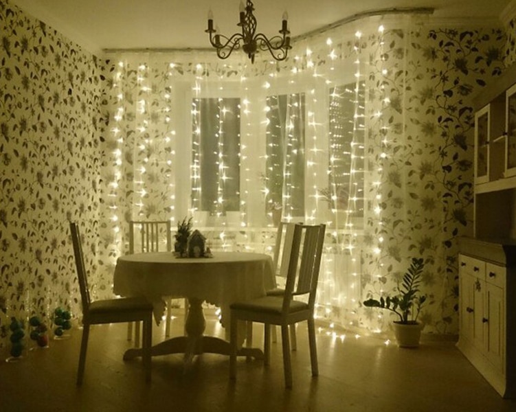 LED String Curtain Lights