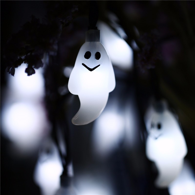 Halloween Ghost String Outdoor Solar LED Lights (Set of 30)