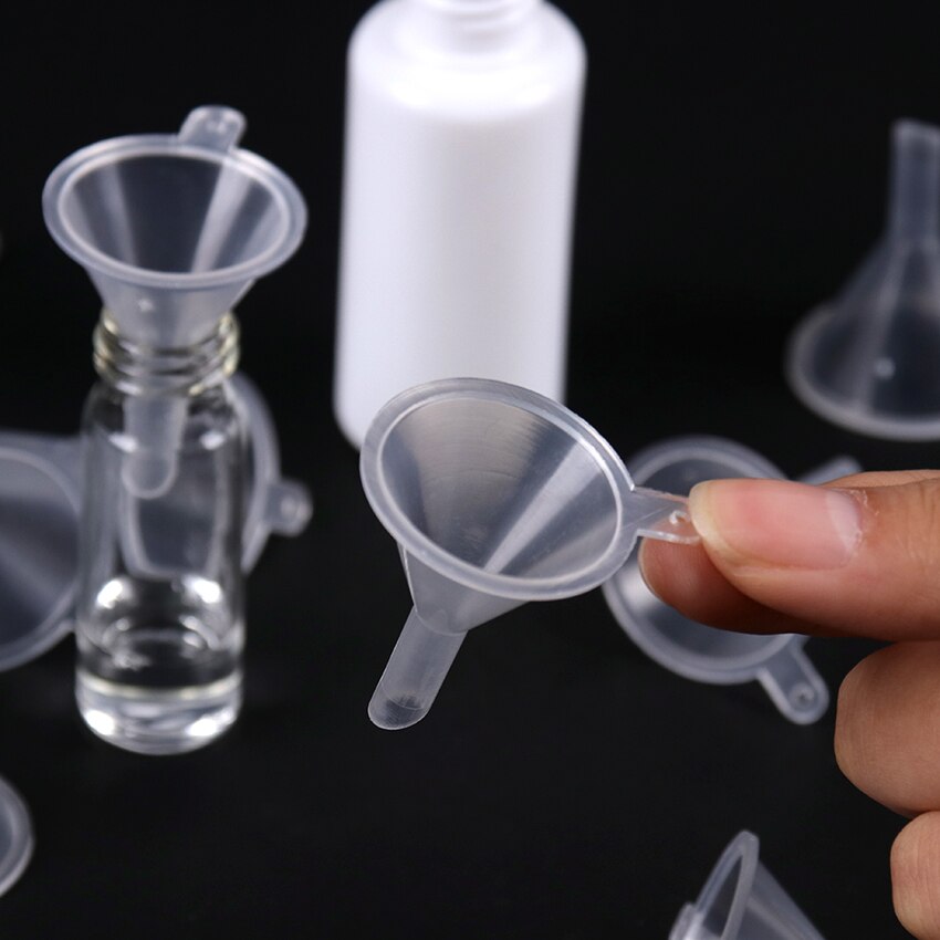 Transparent Small Plastic Funnels (10 pcs)