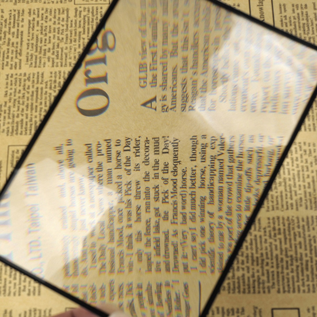 A5 PVC Magnifying Sheet for Reading