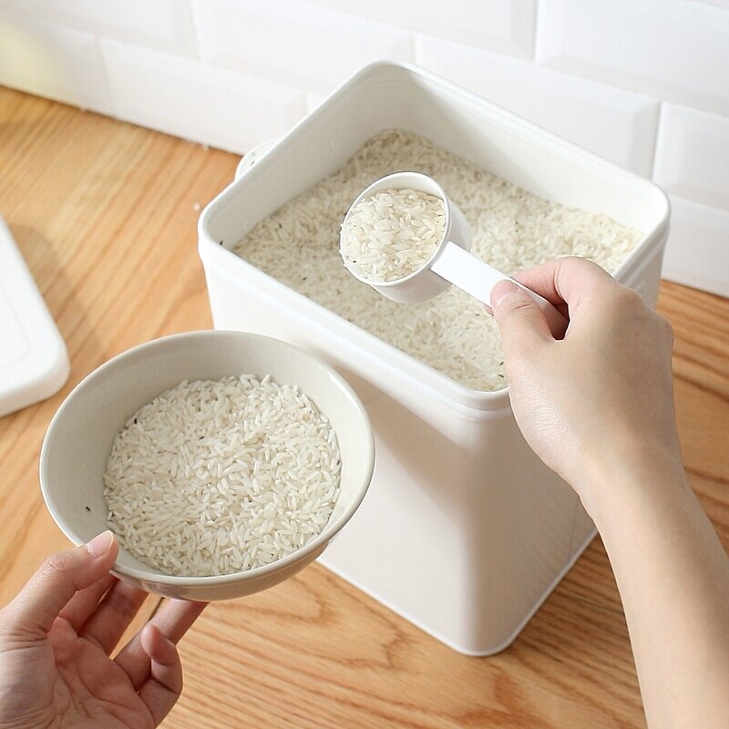 Rice Storage Box with Scooper