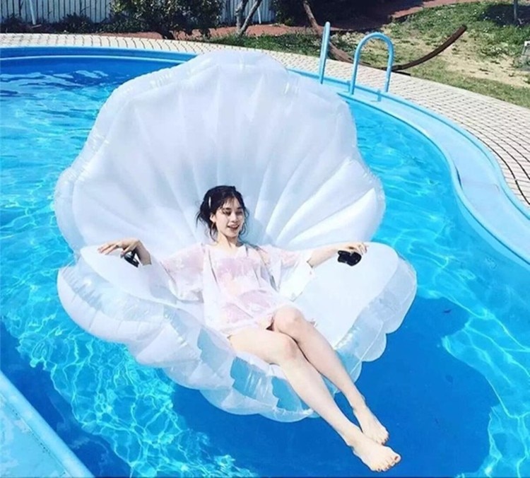 Giant Floaties Shell Water Float