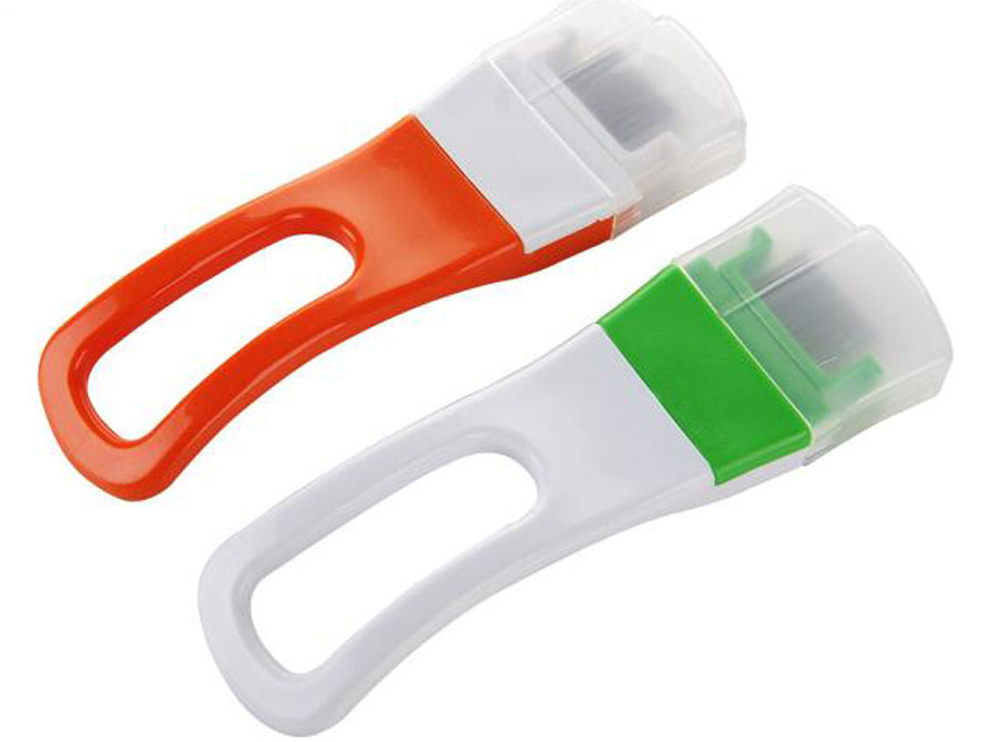 Kitchen Handheld Vegetable Shredder