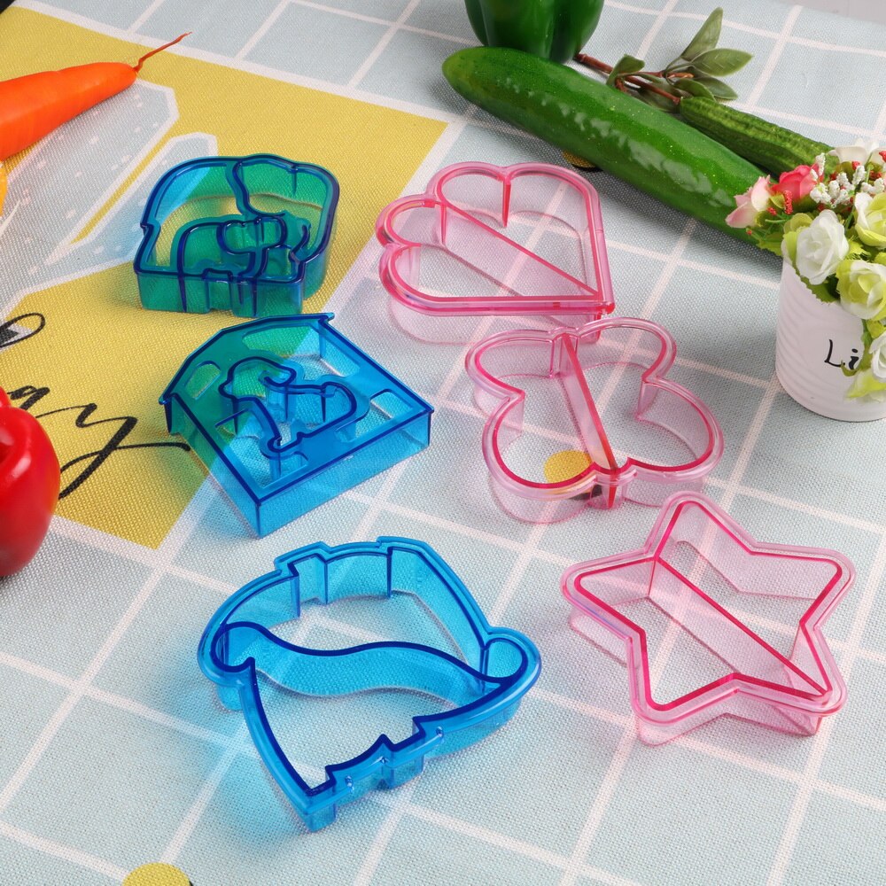 Sandwich Cutters Shapes/Animals Design