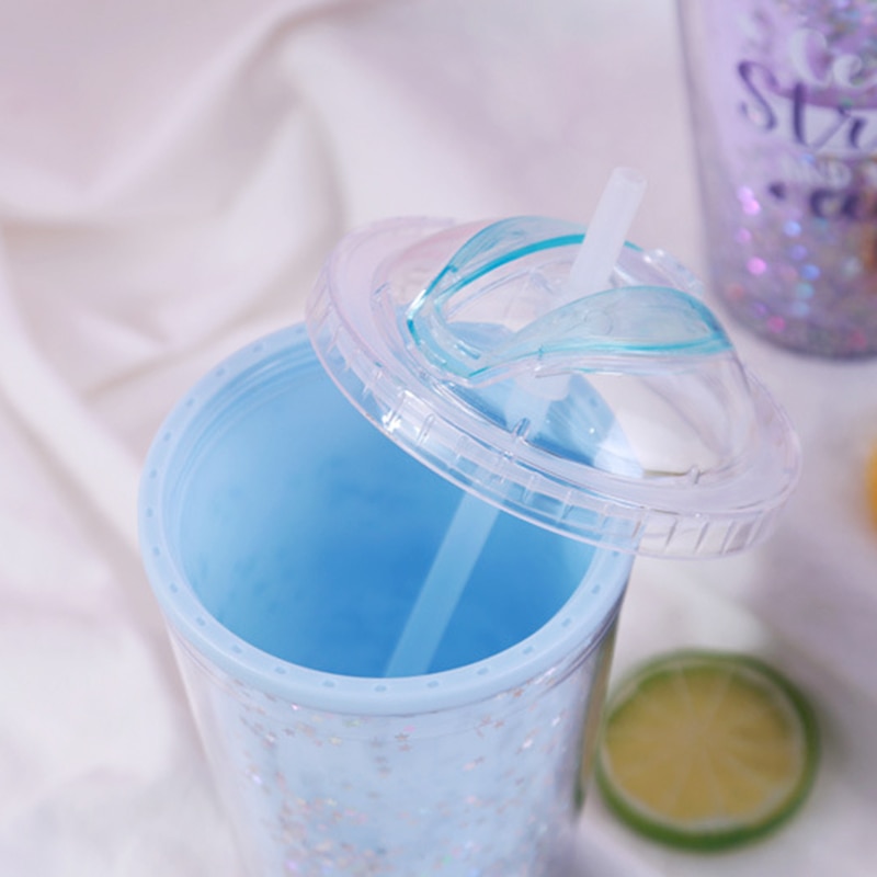 Plastic Cup with Lid and Straw