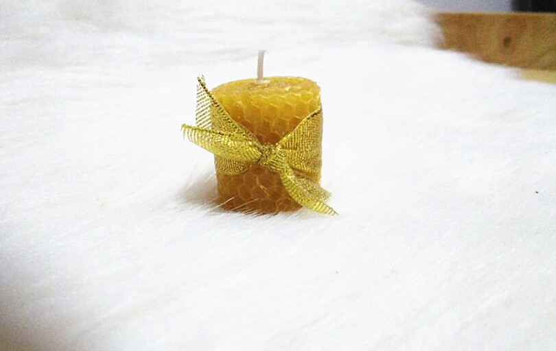 Hand Rolled Natural Bee Wax Candles (Set of 8)