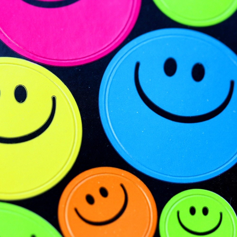 Smiley Stickers Cute Emoji Stickers (130 pieces)