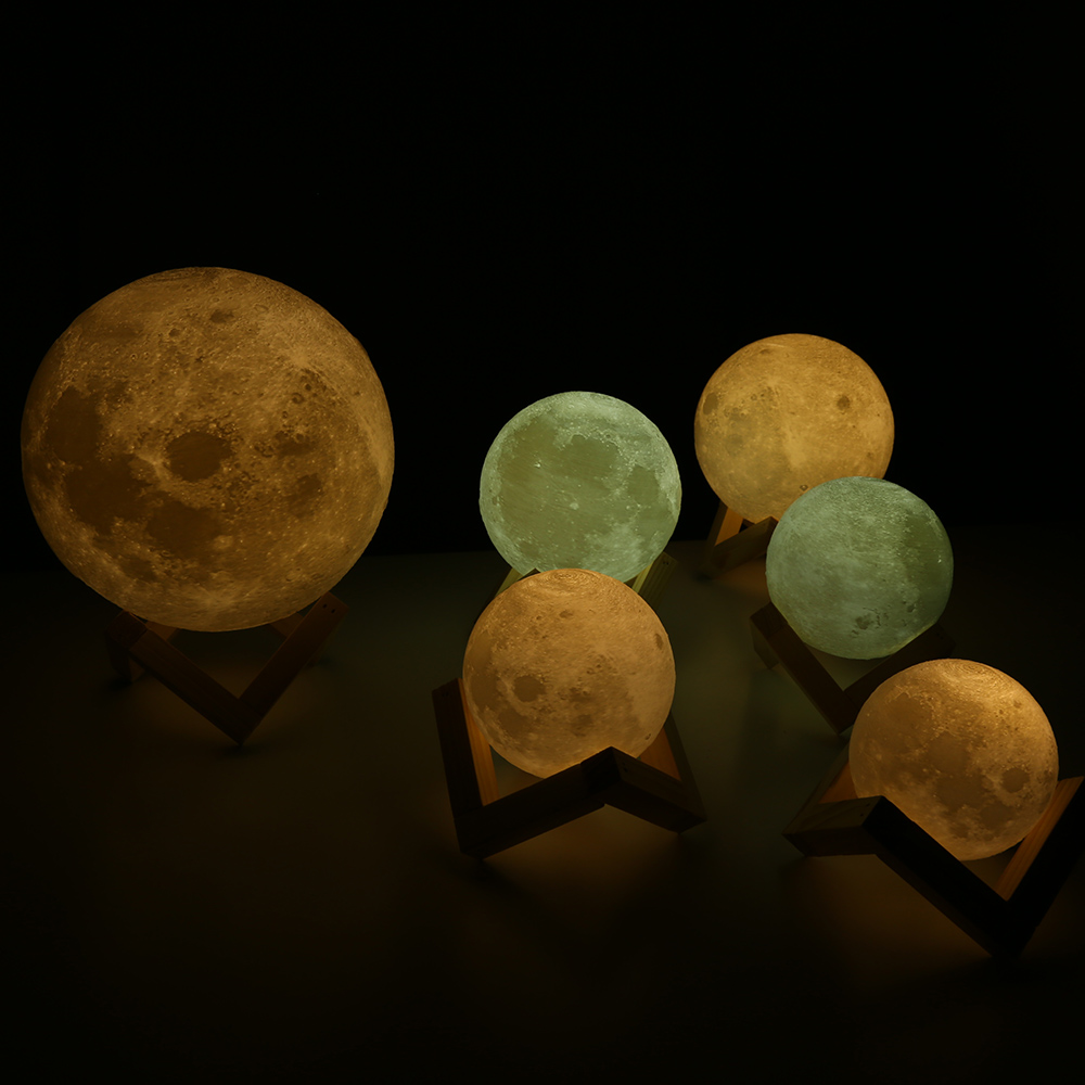 Rechargeable 3D Moon Night Lamp