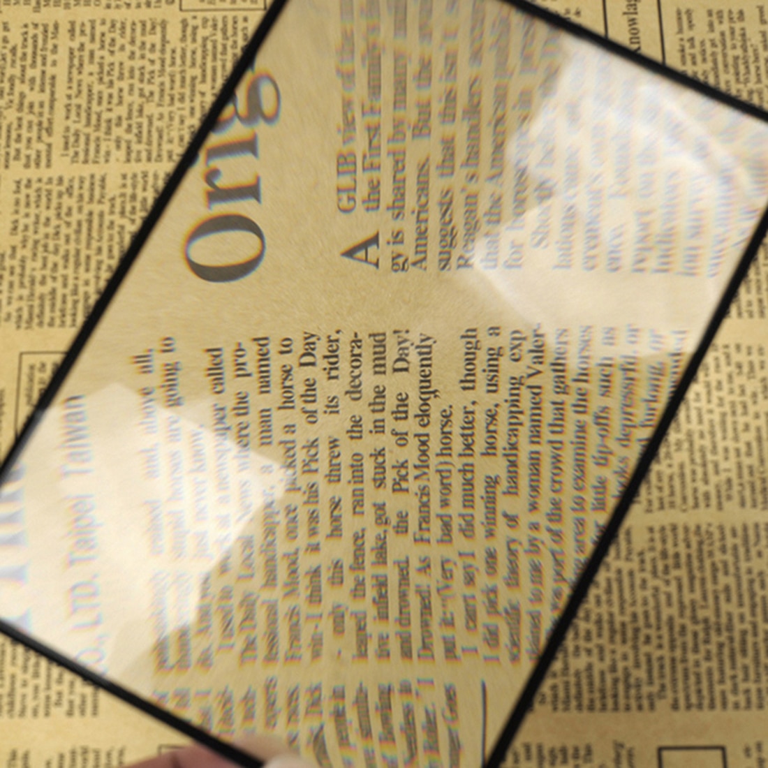 Full Page Magnifying Glass A5 Lens