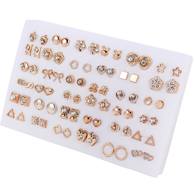 Fashionable Stud Earrings Set