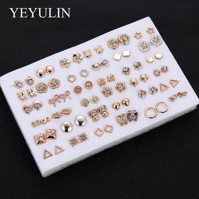 Fashionable Stud Earrings Set