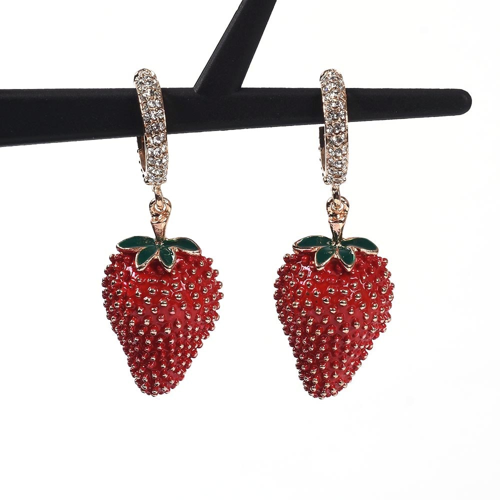 Strawberry Earrings Luxurious Ladies Jewelry