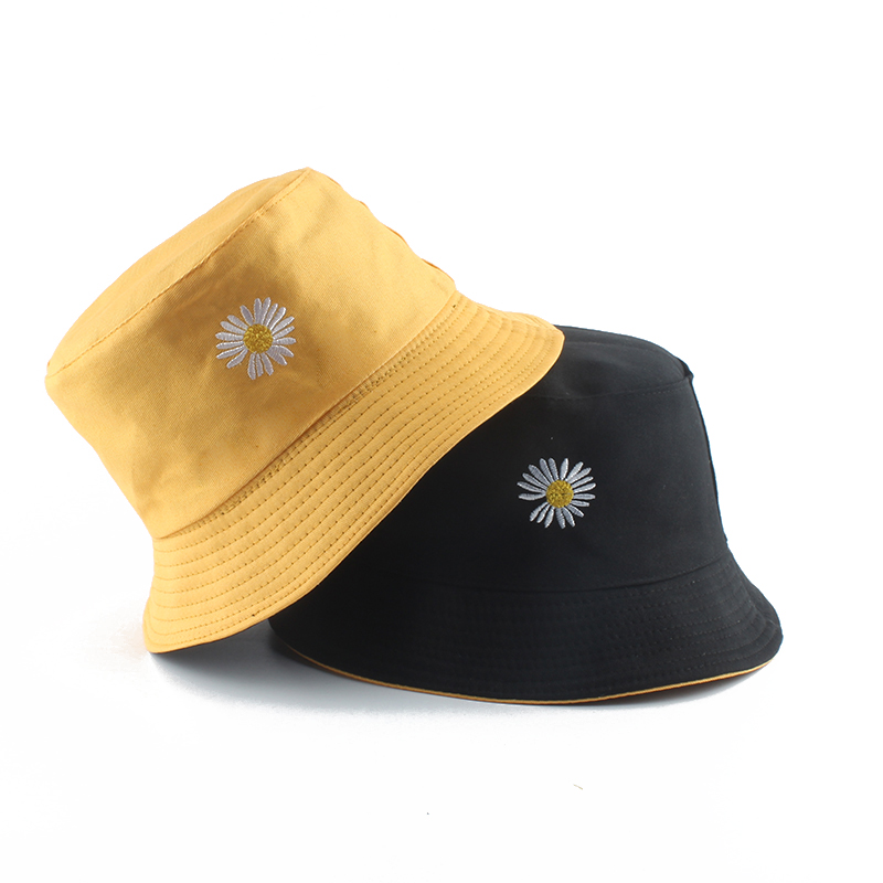 Ladies Bucket Hat With Daisy Embroidery