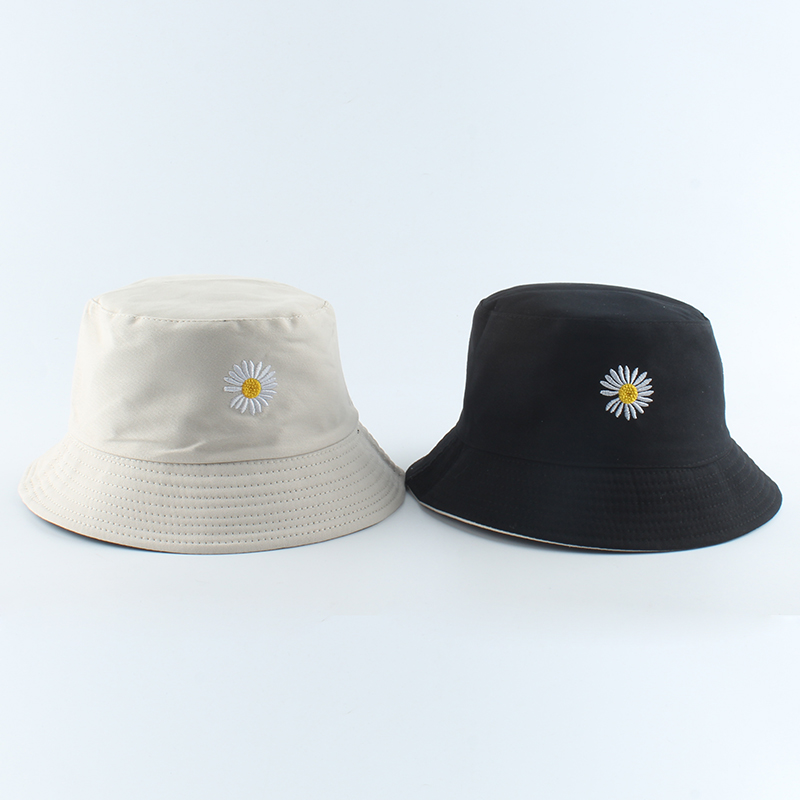 Ladies Bucket Hat With Daisy Embroidery