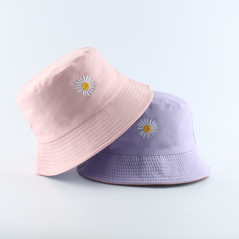 Ladies Bucket Hat With Daisy Embroidery