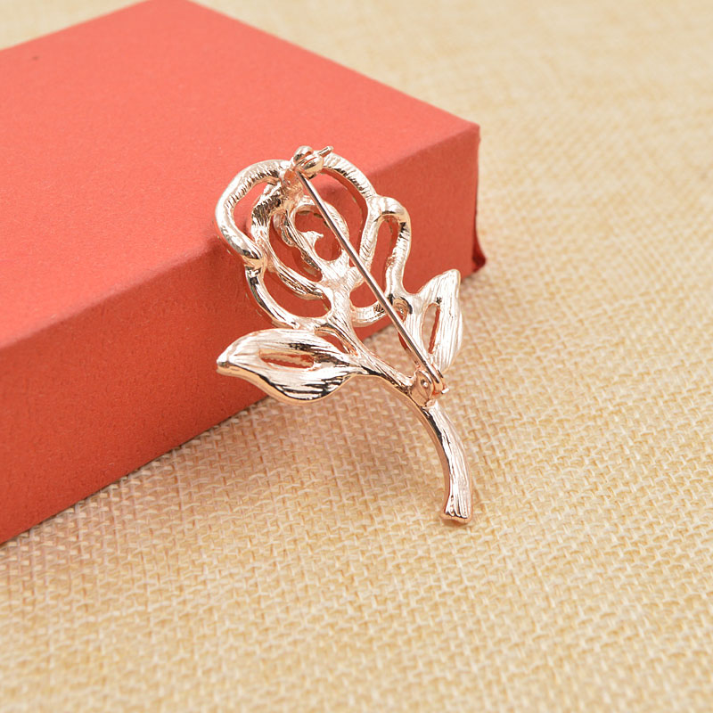 Flower Brooch Ladies Fashion Accessories