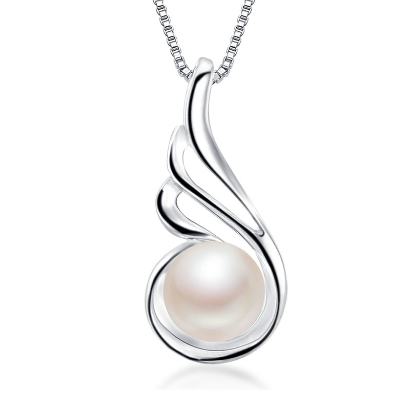 Simple Pearl Necklace Fashion Accessory