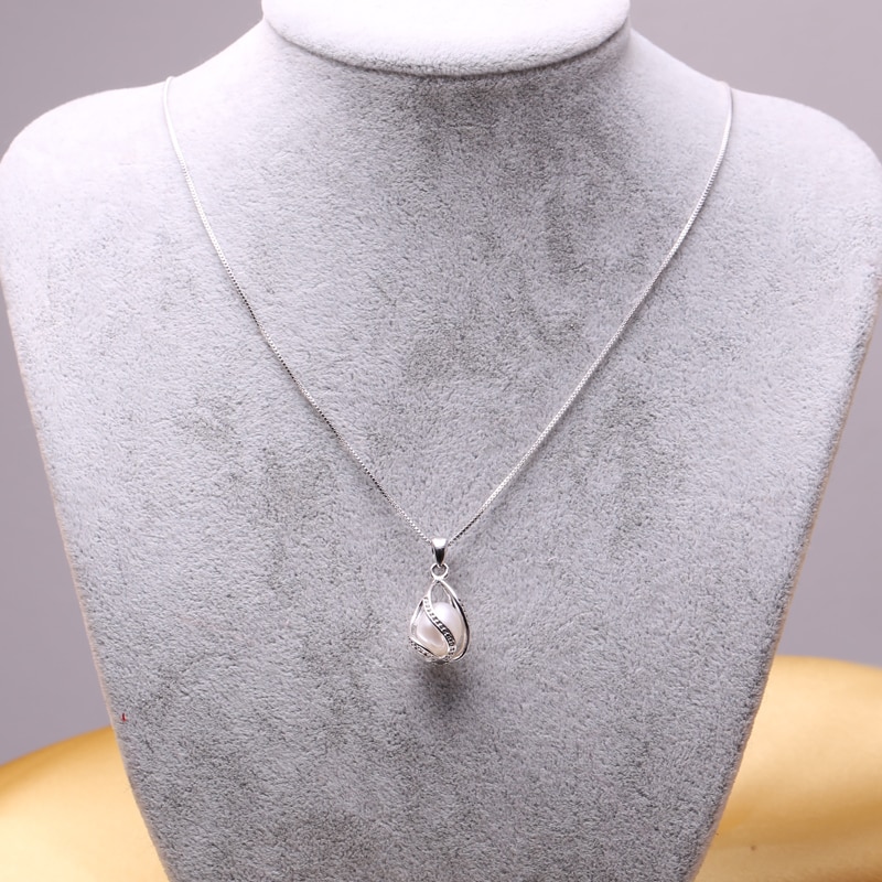 Pearl Pendant Necklace Women’s Jewelry