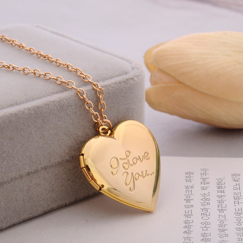 Heart Locket Necklace Fashion Jewelry