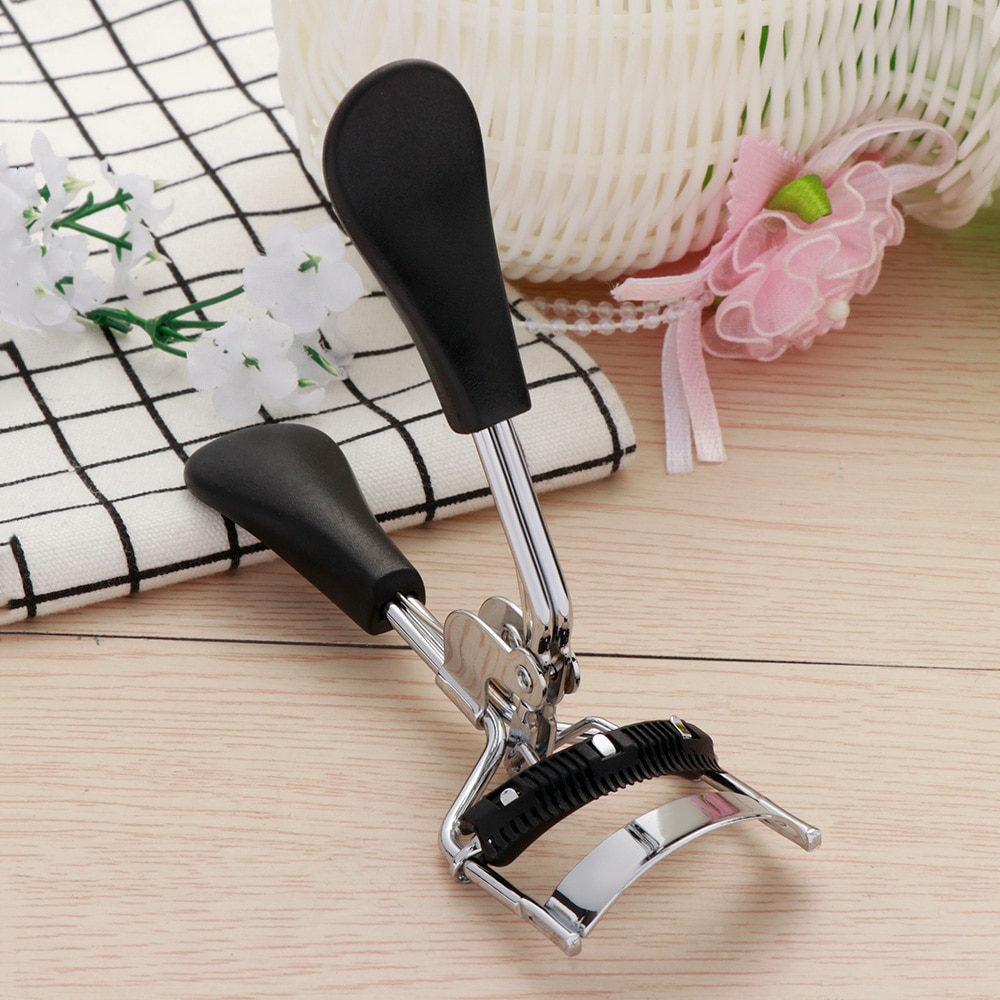 Eyelash Curler with Comb