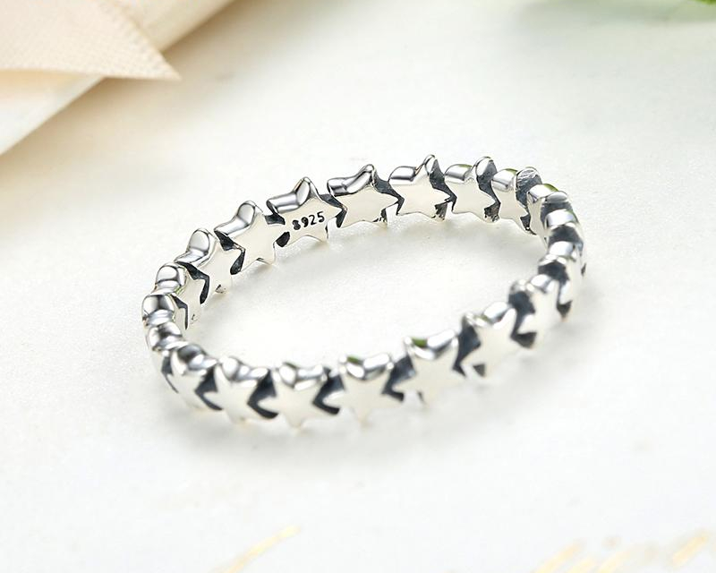 Silver Jewelry Ring With Star Pattern