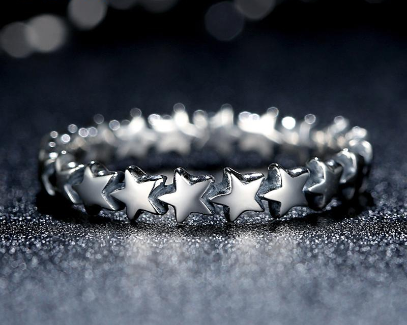 Silver Jewelry Ring With Star Pattern