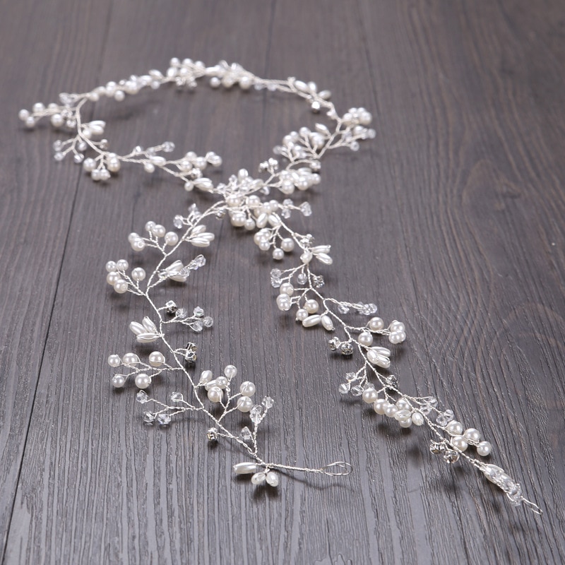 Hair Accessories With A Floral Pearl Crown