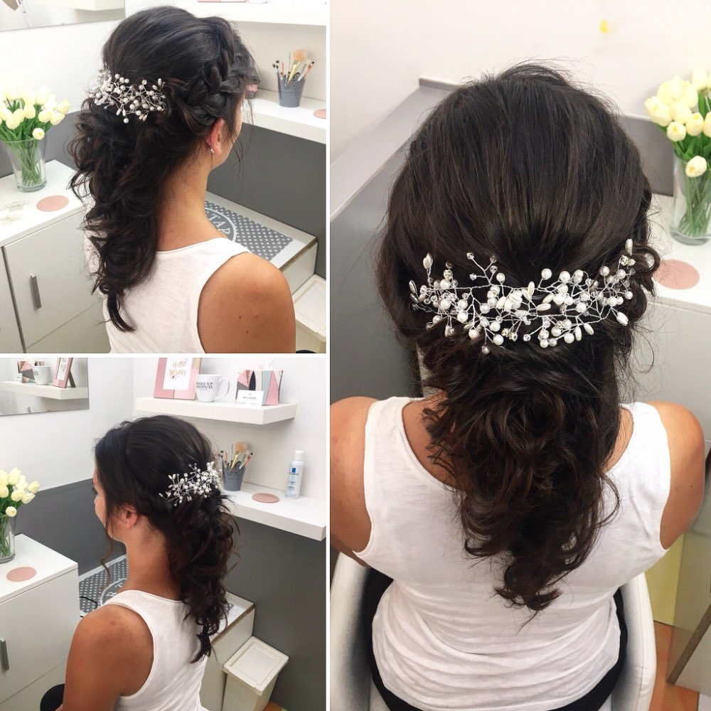 Hair Accessories With A Floral Pearl Crown