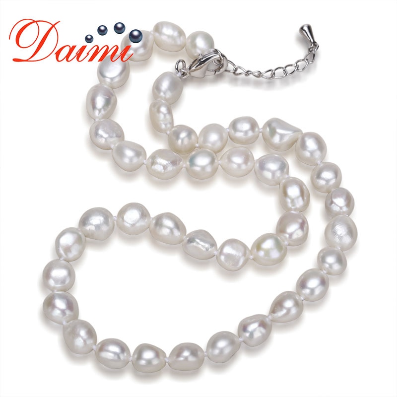 Women Pearl Choker Necklace