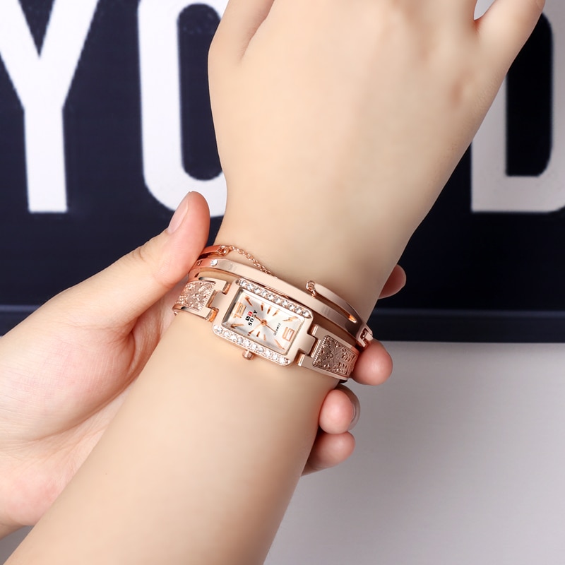 Luxury Bracelet Ladies Stylish Watch