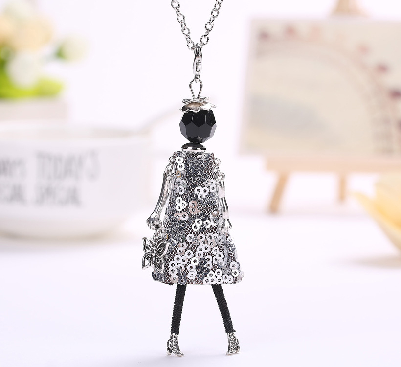 Doll Design Long Women Necklace