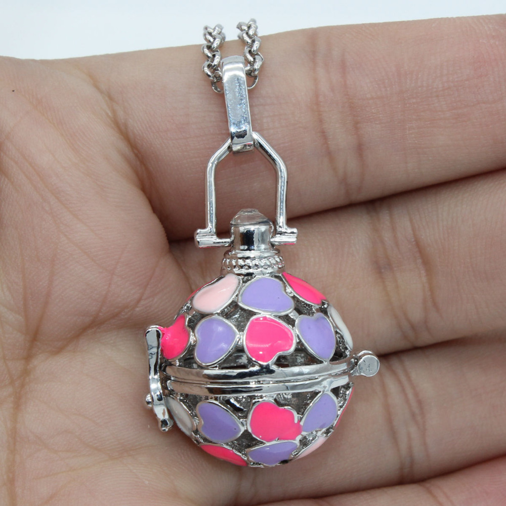 Essential Oil Diffuser Aromatherapy Locket Necklace