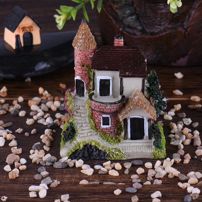 Mini Garden House Resin Ornament