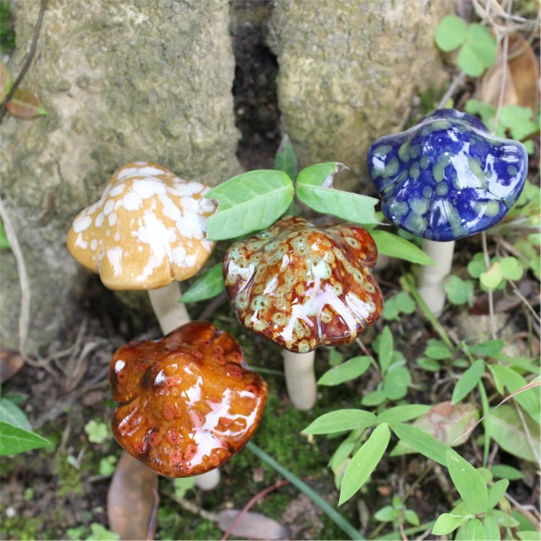 Ceramic Mushrooms Garden Decor (4pcs)
