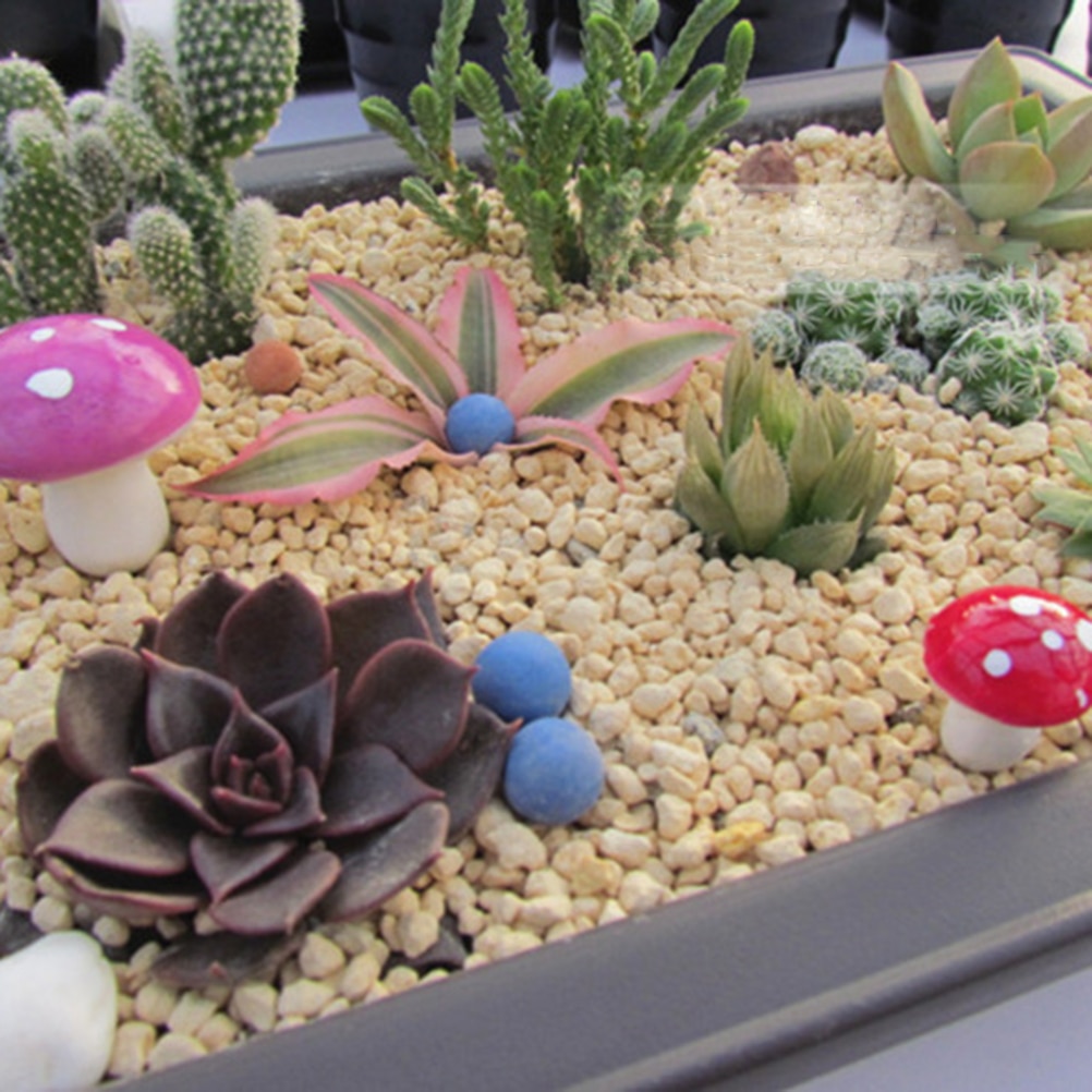 Toadstool Garden Ornaments Set (30pcs)