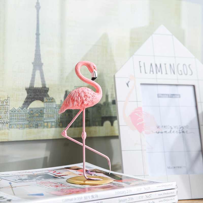 Flamingo Decor Home Figures (Set of 3)