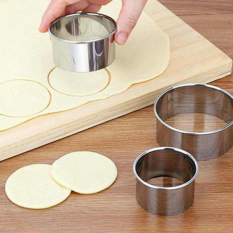 Steel Round Pastry Cutters (5pcs)