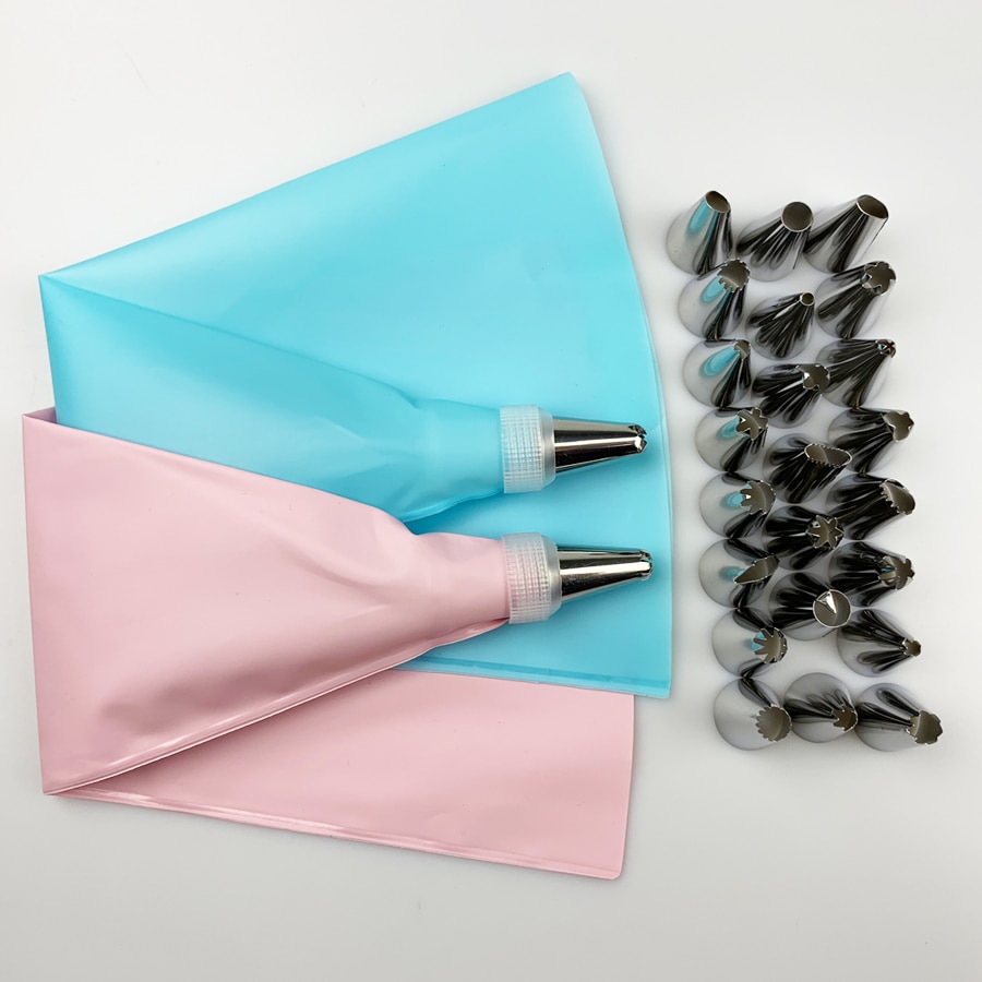 Reusable Pastry Bags with Nozzles Set