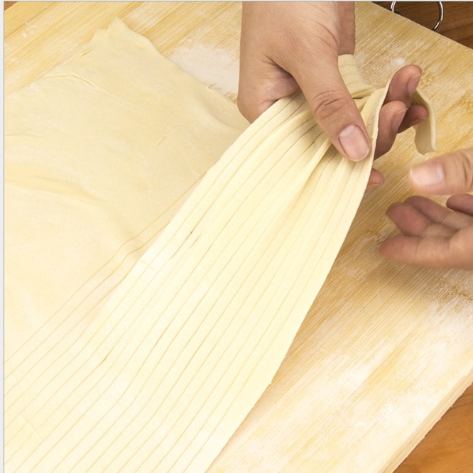 Noodle Maker Dough Cutting Tool