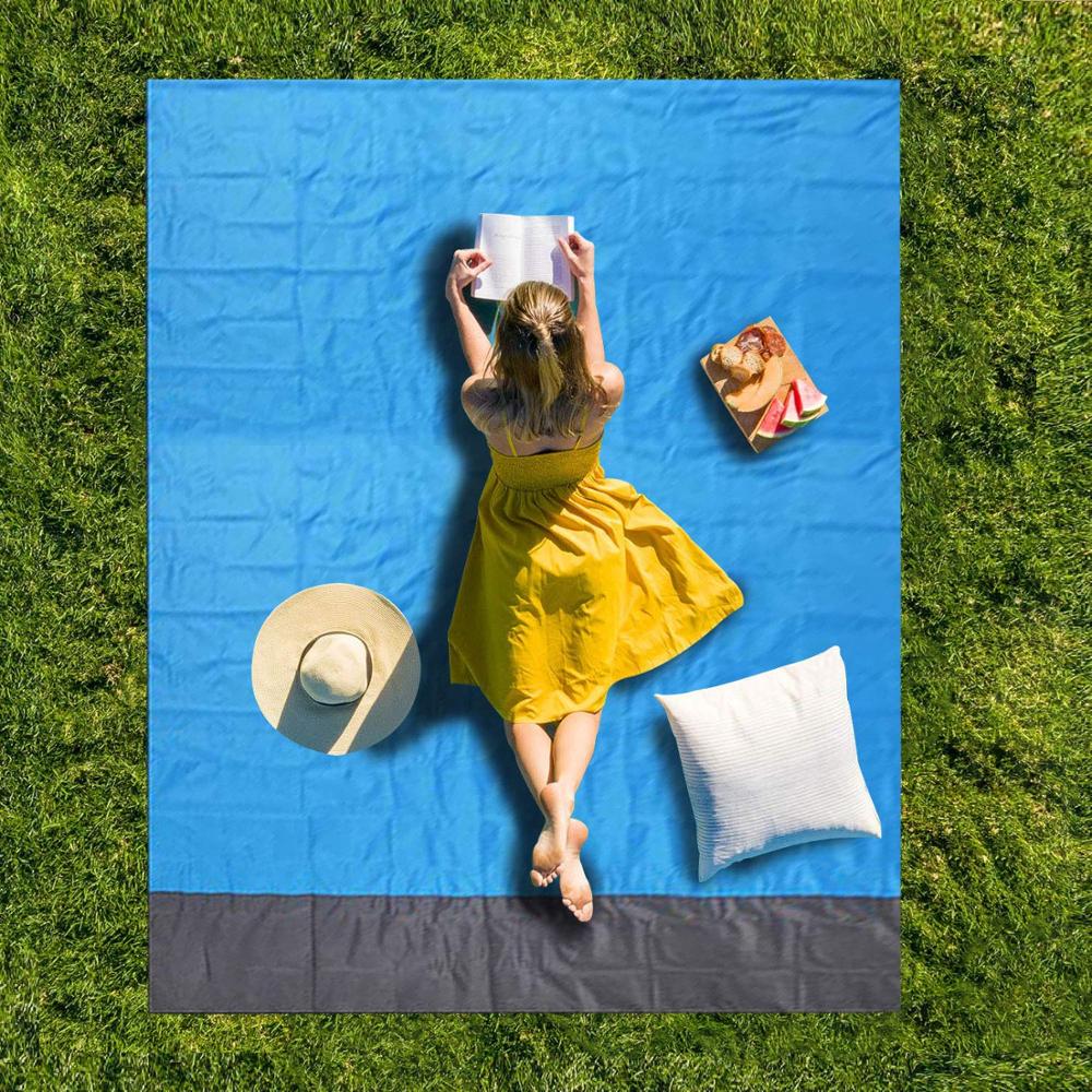 Sand-Free Beach Blanket Waterproof Mat