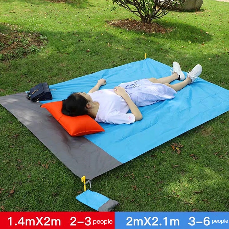 Sand-Free Beach Blanket Waterproof Mat