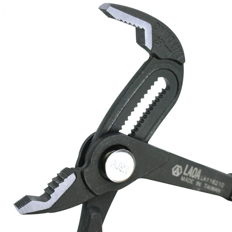 Pipe Wrench Plumbing Plier