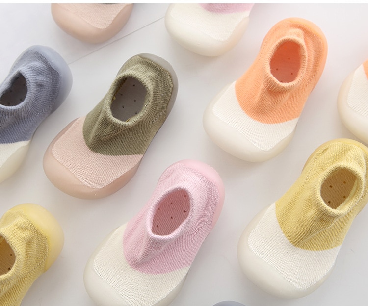 Baby Shoe Socks with Rubber Sole