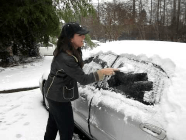 Electric 12V Heated Car Ice Scraper