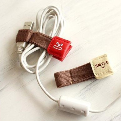 Cable Winders 6PCs Leather Holders