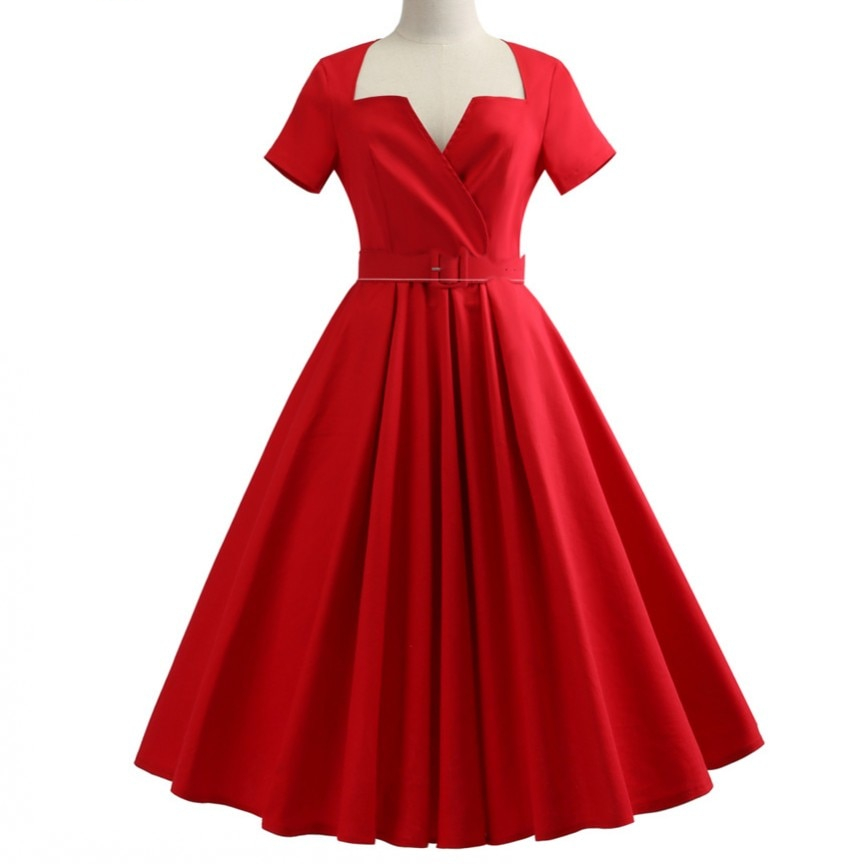 Vintage Style Dress With Belt