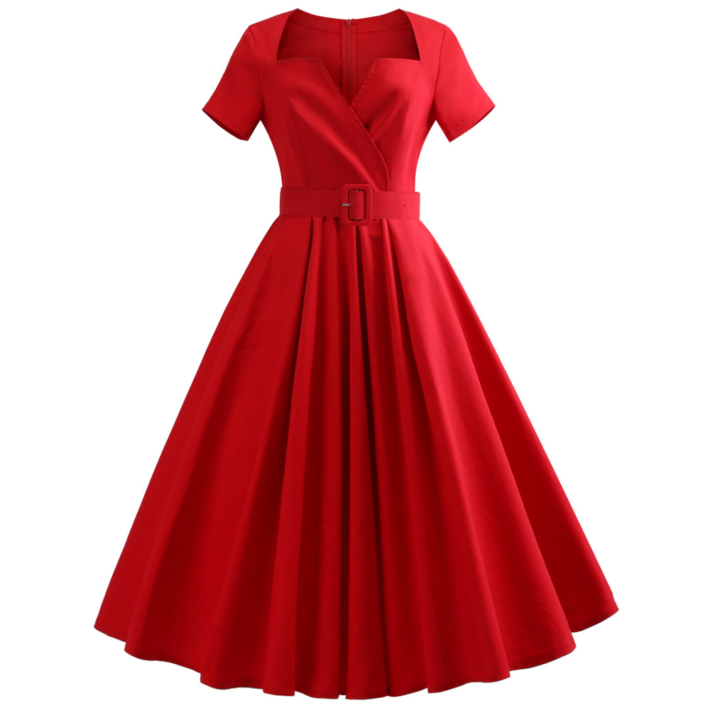 Vintage Style Dress With Belt